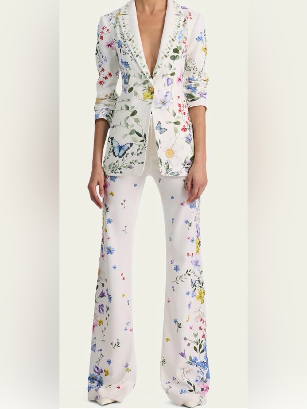 Alice + Olivia Breann Long Fitted Blazer - Picture 2 of 12